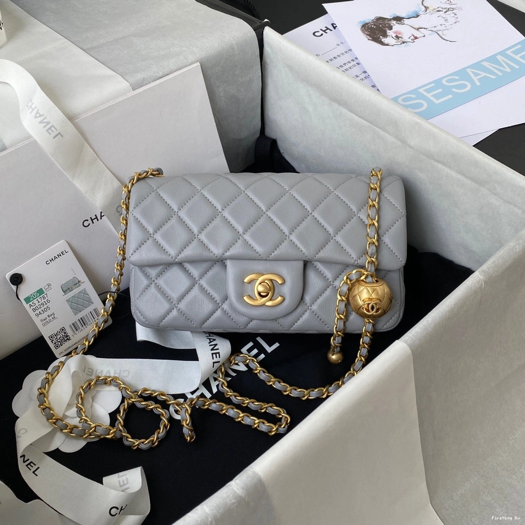 FLAP BAG CHANEL 20CM 0813